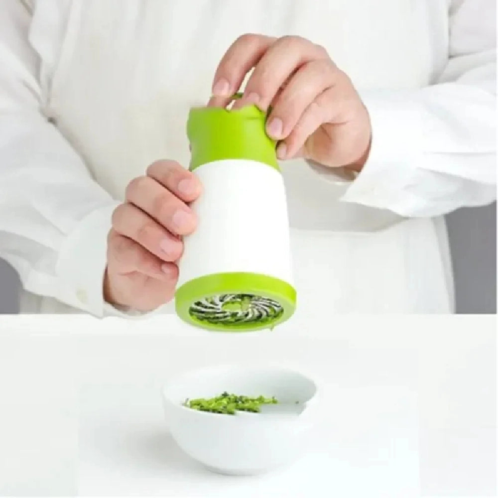Herb & Spice Grinder – Manual Stainless Steel Crusher